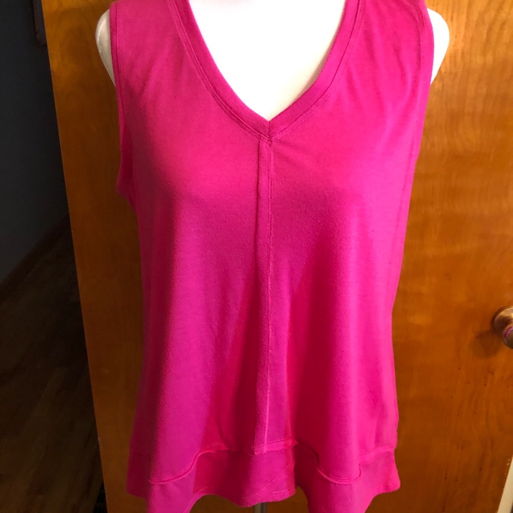 Style & Co brand sleeveless tee